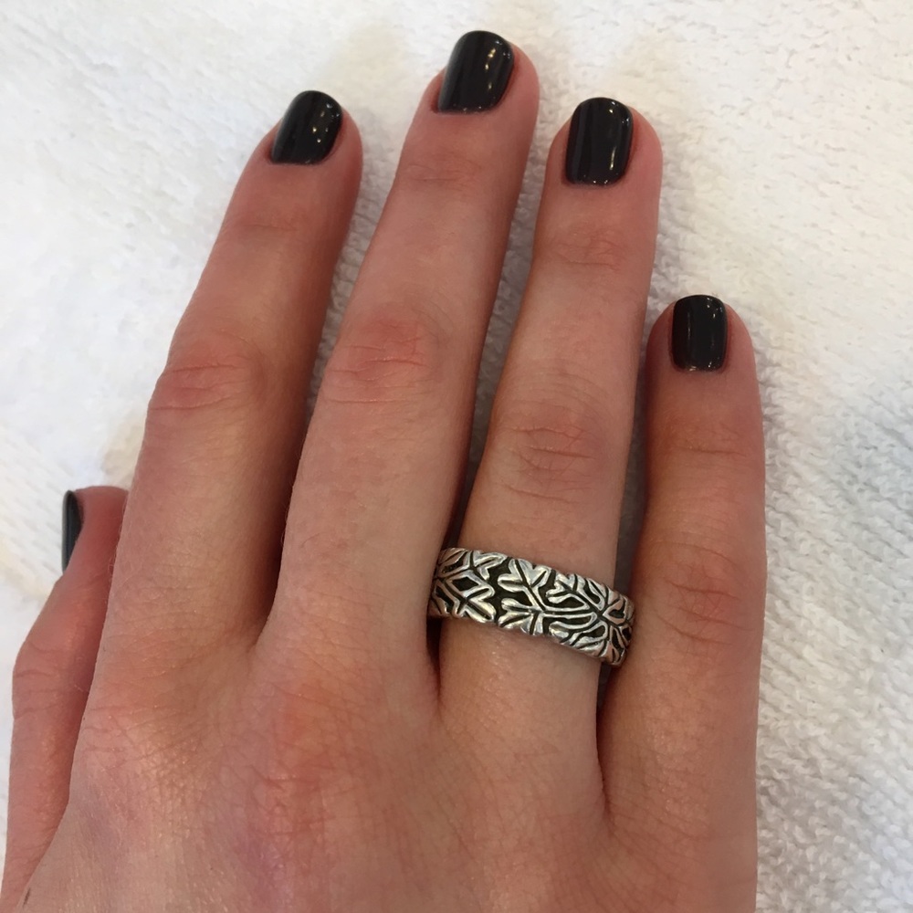 Sterling silver vine design band ring SZ 7